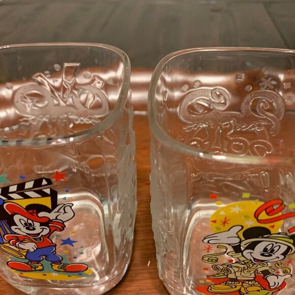 Vintage McDonals Disney 2000 Celebration Collection Glasse Cups Mugs - set of 2 - Picture 3 of 6